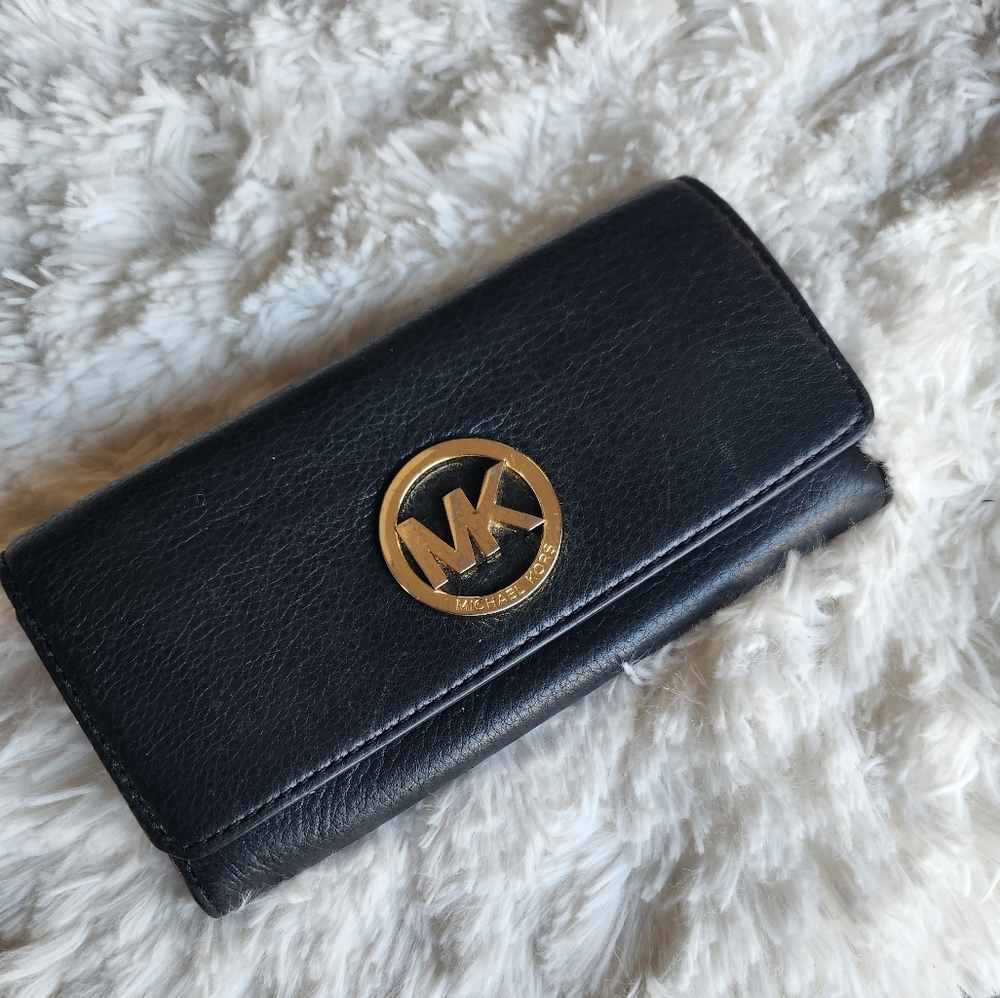 Michael Kors Black Leather Fulton Wallet